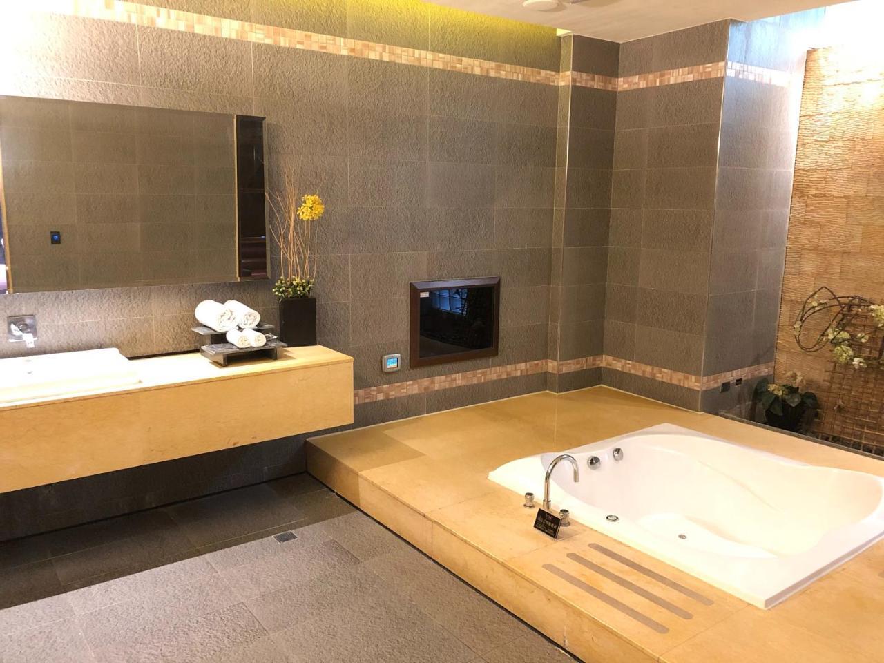 Idee Spa Motel Yangmei Exteriér fotografie