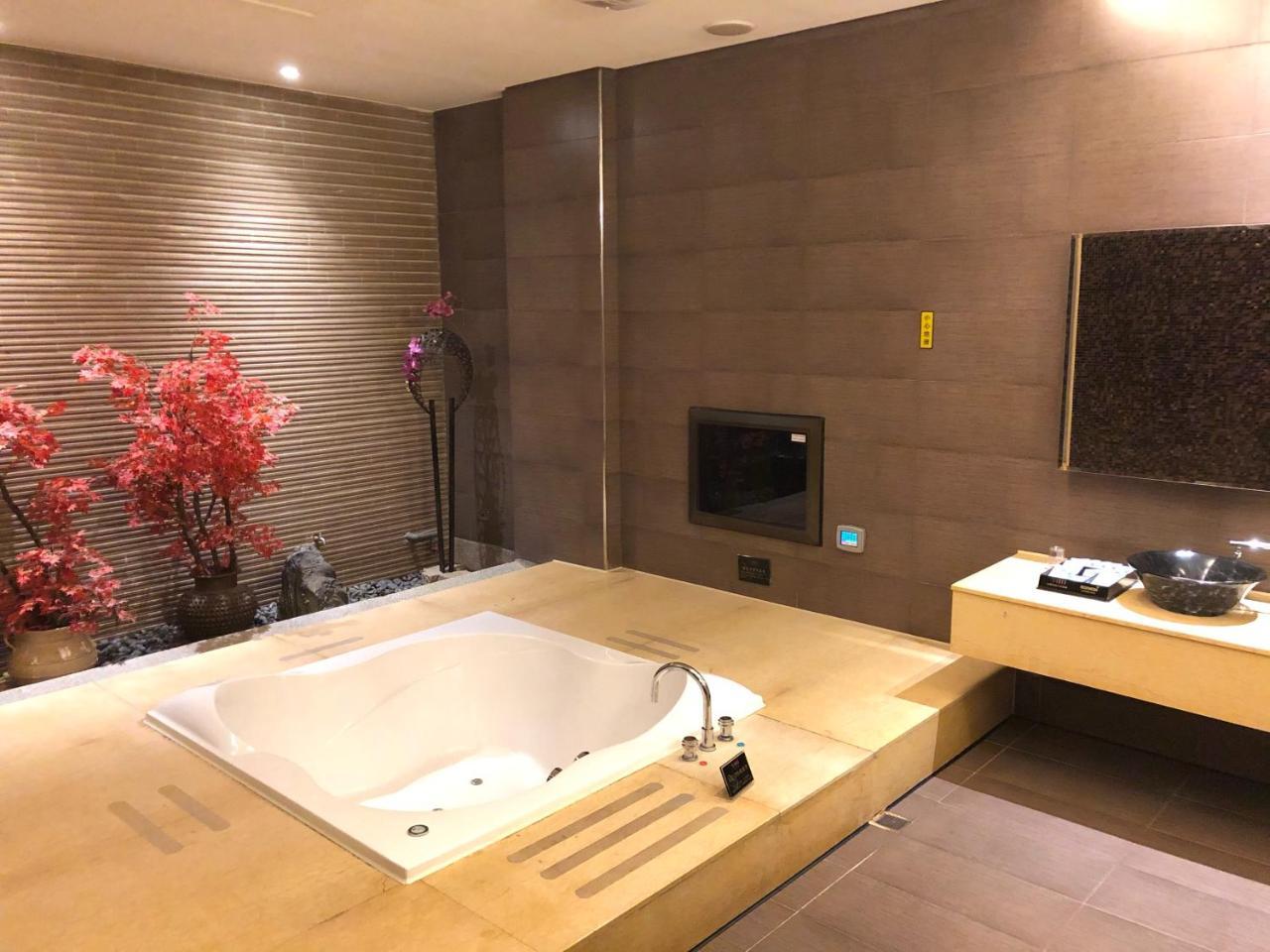 Idee Spa Motel Yangmei Exteriér fotografie