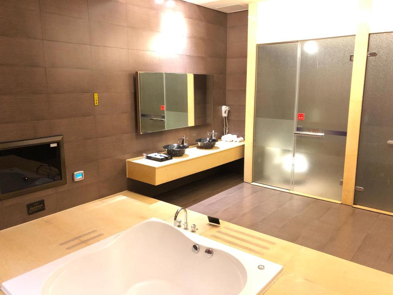Idee Spa Motel Yangmei Exteriér fotografie
