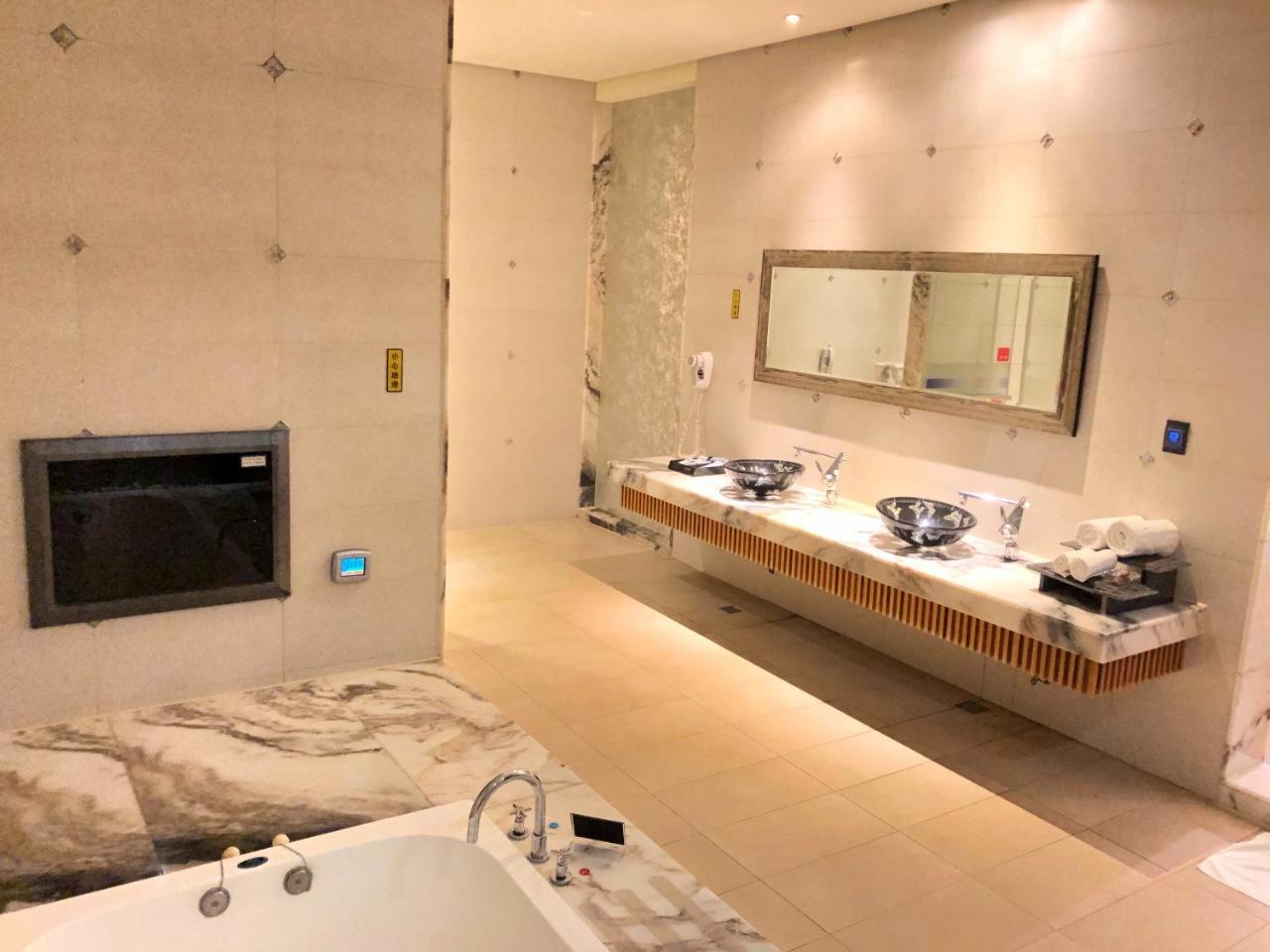 Idee Spa Motel Yangmei Exteriér fotografie