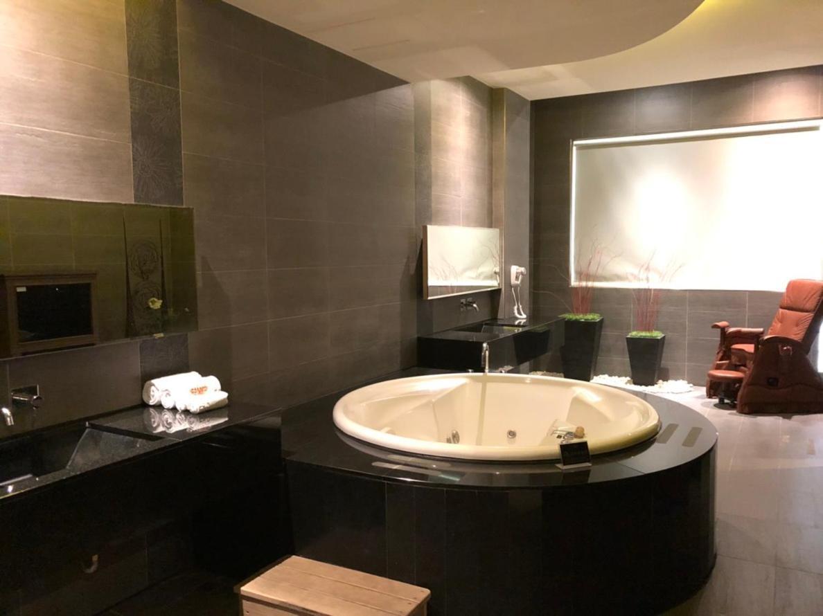 Idee Spa Motel Yangmei Exteriér fotografie