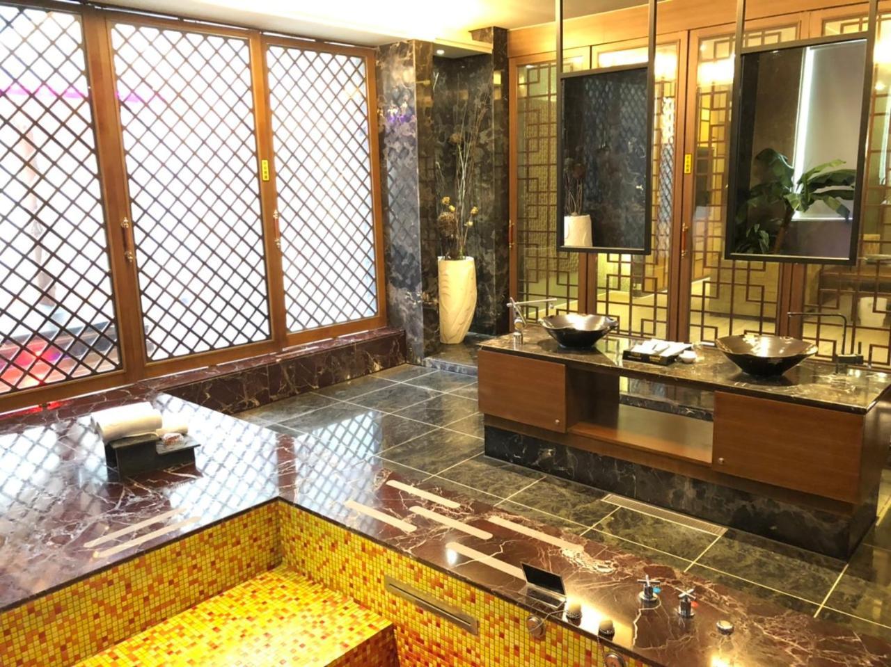 Idee Spa Motel Yangmei Exteriér fotografie